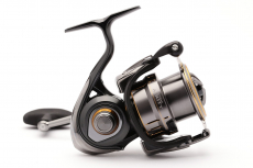 DAIWA Rolle Luvias Airity LT 4000, 200m/0.18mm, 200 Gramm, Modell 2022