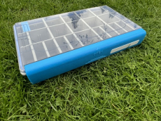 Matchangler Tackle Box aqua, wasserdicht, Neuheit 2026